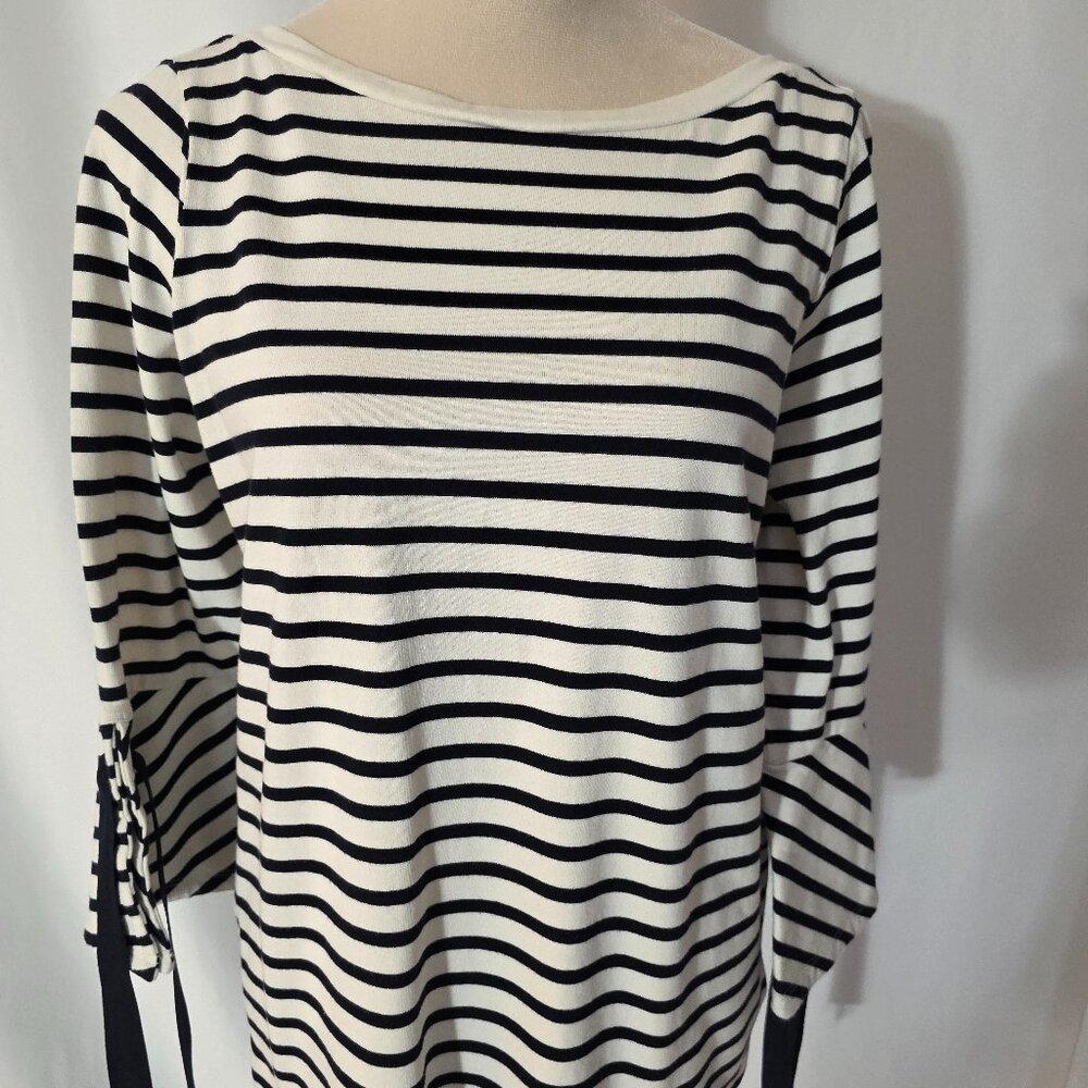 Ralph Lauren Ivory Navy Blue Stripes Size L       T551